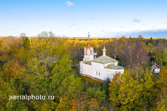 Троицкий скит Успенского Тихвинского монастыря. Сенно.