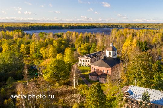 Антониево-Дымский монастырь.