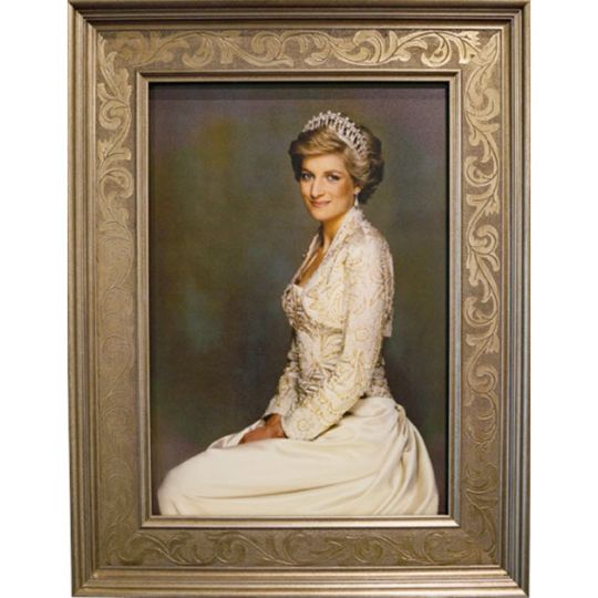 Соломоновы острова "Портрет Принцессы Дианы" 2022 г., 1500 г серебра