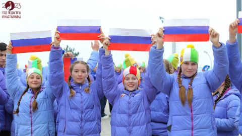 ХУДОЖЕСТВЕННЫЙ ФОРУМ ПО ПРИЗВАНИЮ ПЕДАГОГИЧЕСКОЙ ПРОФЕССИИ И ВСЕРОССИЙСКИЙ ФОРУМ МОЛОДЫХ УЧИТЕЛЕЙ