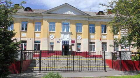 ХУДОЖЕСТВЕННЫЙ ФОРУМ ПО ПРИЗВАНИЮ ПЕДАГОГИЧЕСКОЙ ПРОФЕССИИ И ВСЕРОССИЙСКИЙ ФОРУМ МОЛОДЫХ УЧИТЕЛЕЙ