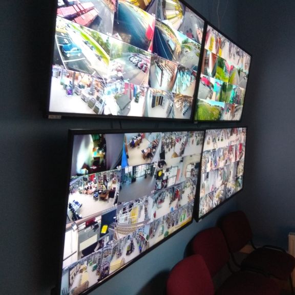 Установили систему видеонаблюдения в строительном торговом центре