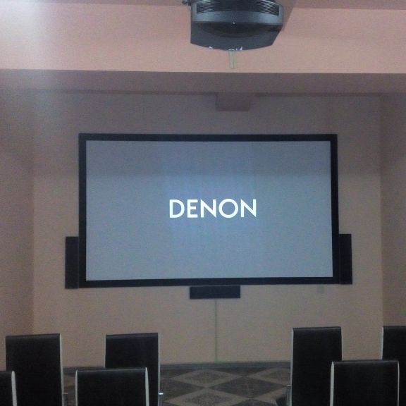 Система домашнего кинотеатра. Акустические системы KEF, проектор Sony, AV-ресивер Denon. Для музея им.Вернадского в детском зале.