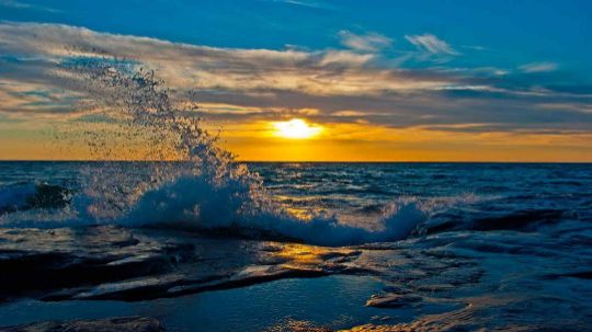 Отели Тамани