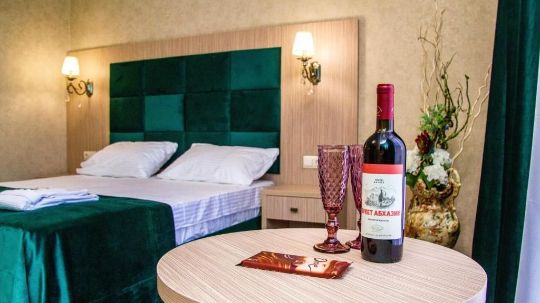 ахазия отели