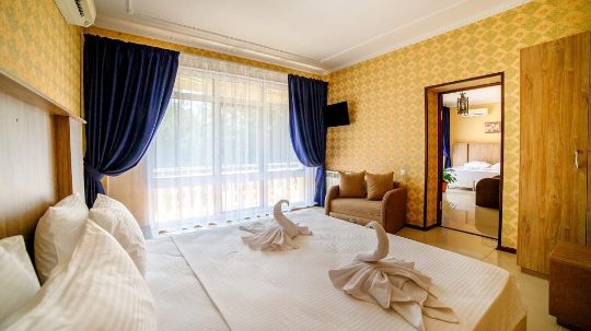 отель версаль геленджик