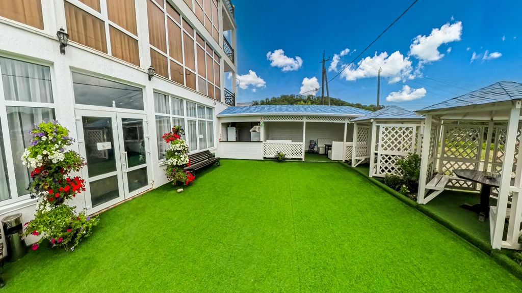 Отель у Дмитрия Абхазия