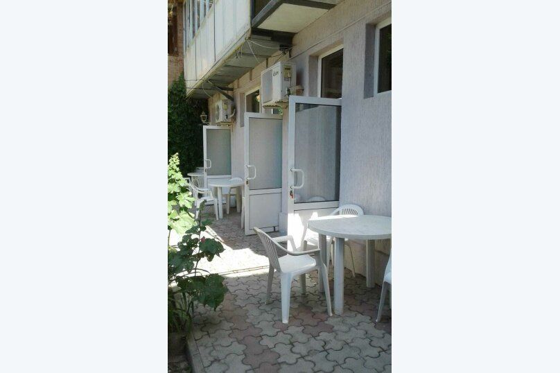 Гостевой дом Земская 5 Феодосия