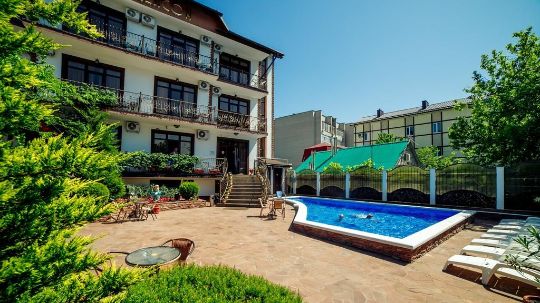 парадейсон геленджик