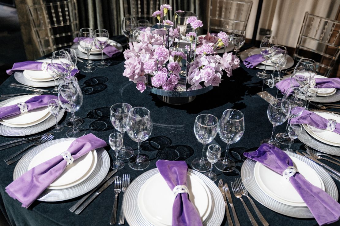 декор свадебного стола в сиреневых тонах, оформление свадьбы Белгород студия декора КинАрт, Зона церемонии свадьба лаванда