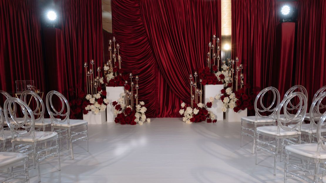 свадьба в красном цвете, бело-красная свадьба, оформление свадьбы, декор свадьбы, свадебный декор, оформление свадебного зала, оформление свадебной церемонии, декор выездной регистрации, свадебная флористика, оформление фотозоны, оформление свадьбы Белгород, декор свадьбы Белгород, свадебный декор Белгород, студия декора КинАрт, КинАрт Белгород