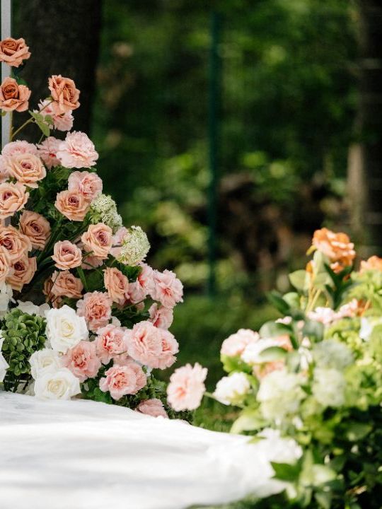 Оформление свадьбы в ресторане «Веретено» в Белгороде — студия декора КинАрт, оформление свадьбы Белгород, оформление свадебной церемонии, оформление свадьбы Белгород, свадьба в зелено-кремовых тонах