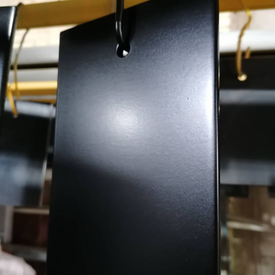 Порошковая покраска металлических изделий