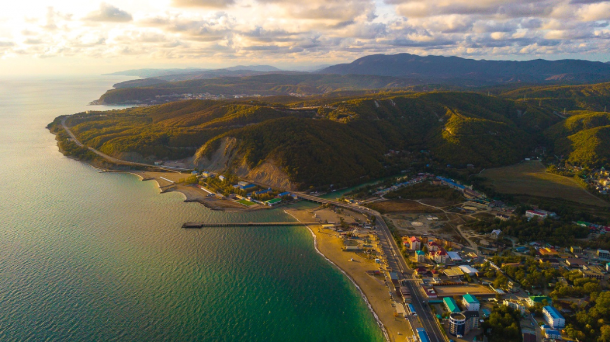 Бюджетный отдых на море в краснодарском крае. Поселок Лермонтово Краснодарский край. Море поселок Лермонтово. Туапсе поселок Лермонтово.