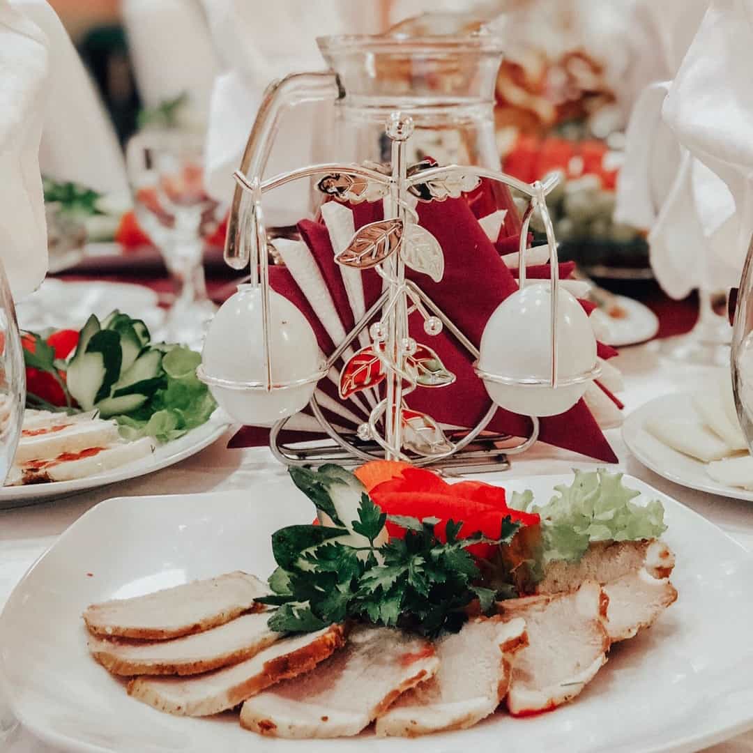 Праздничный банкет от 800 р/чел. Вкусная, красивая еда. Ваши напитки. Без аренды и пробкового сбора.