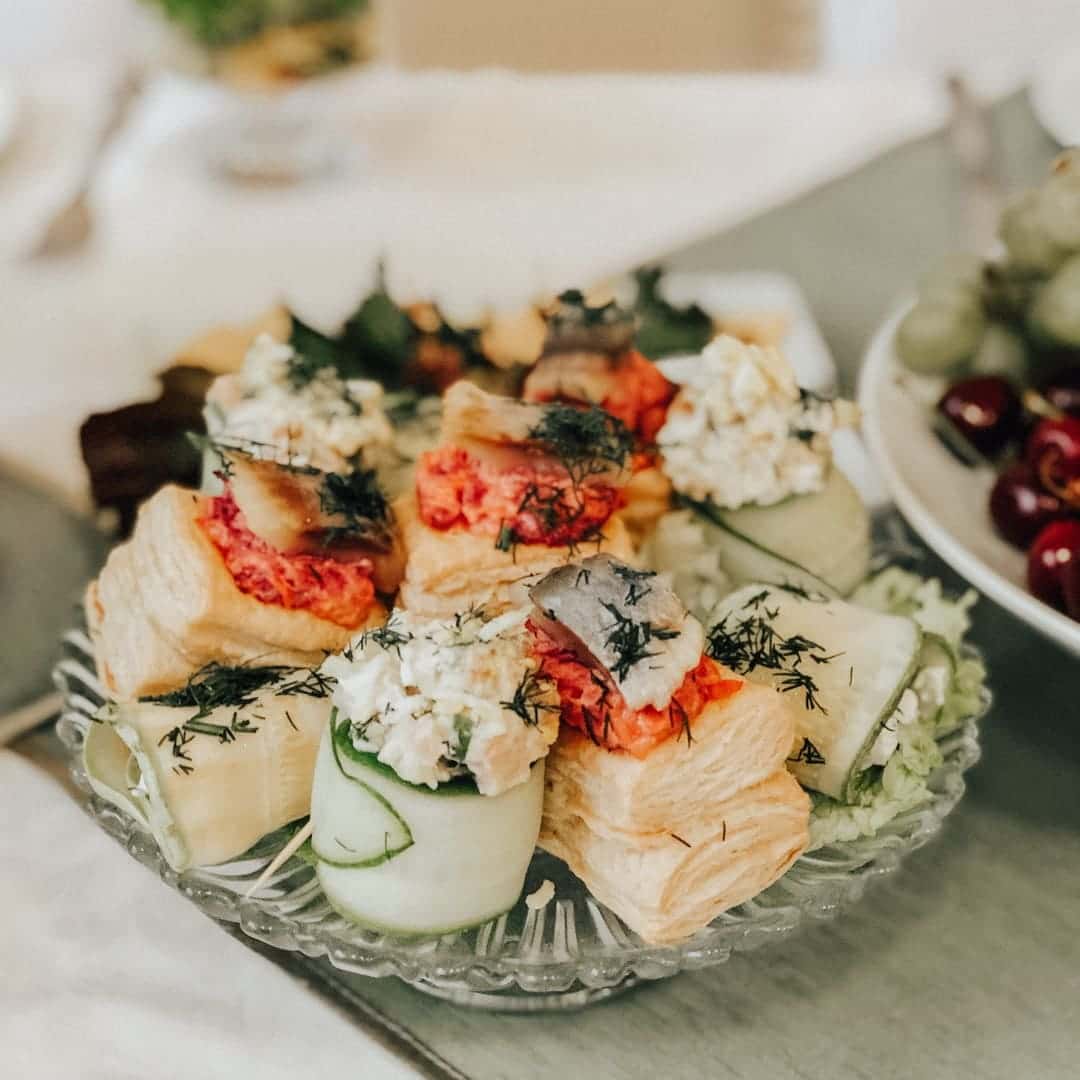 Фуршет на корпоратив. Под Ваш бюджет разработаем уникальное меню, чтобы удовлетворить любую аудиторию от 10 до 1000 чел.