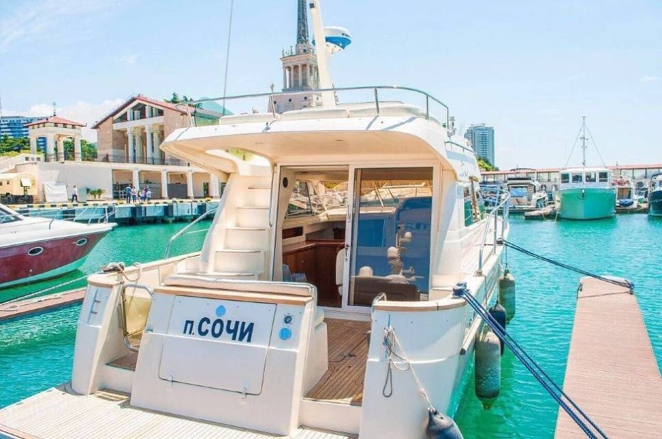 прогулка на яхте стар