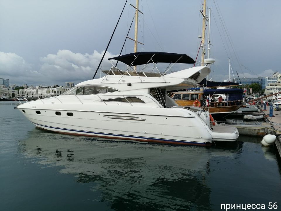аренда яхт в сочиПРИНЦЕССА 56