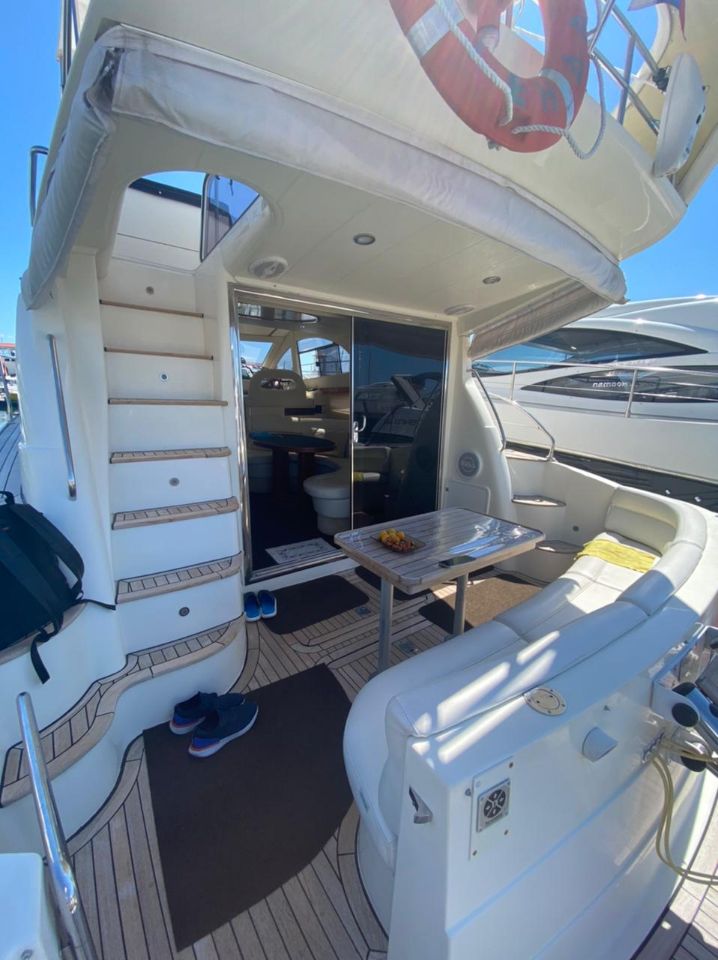 яхта легенда сочи вид сбоку