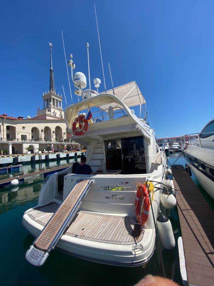 прокат ях в сочи