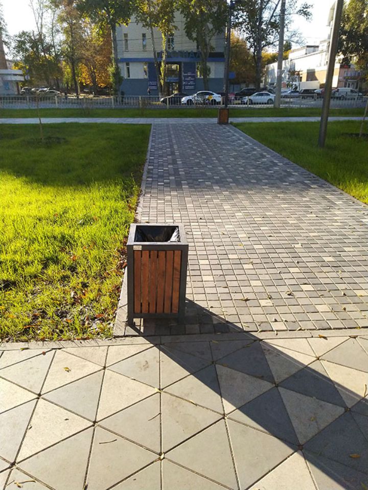 Сквер по ул. Аврора, г. Самара, 2020 г.