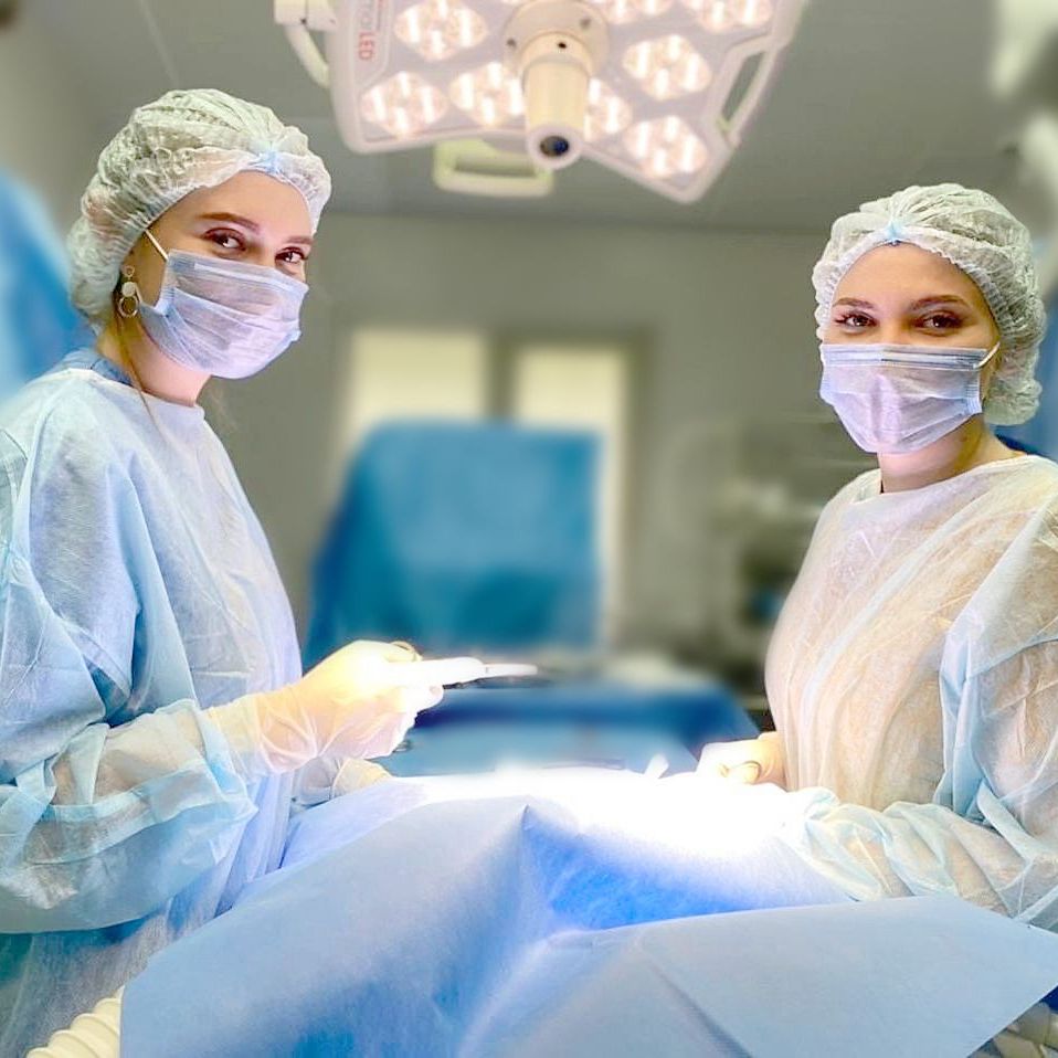 Ветеринарный центр Добровет. Хирург.