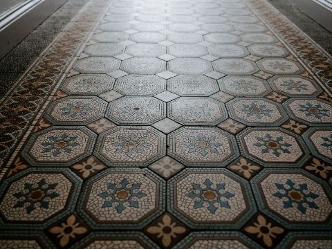 himchistka-linoleuma-i-plitki-po-rostovu-i-rostovskoj-oblasti