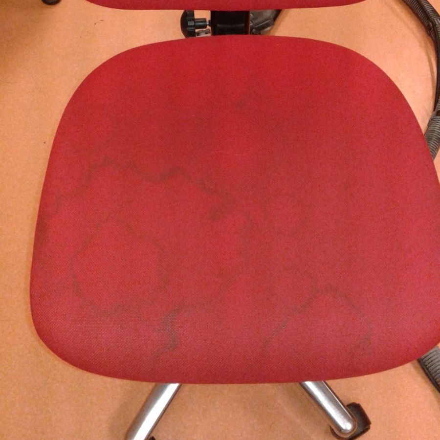 himchistka-mebeli-i-kovrovyh-pokrytij-po-rostovu-i-rostovskoj-oblasti9