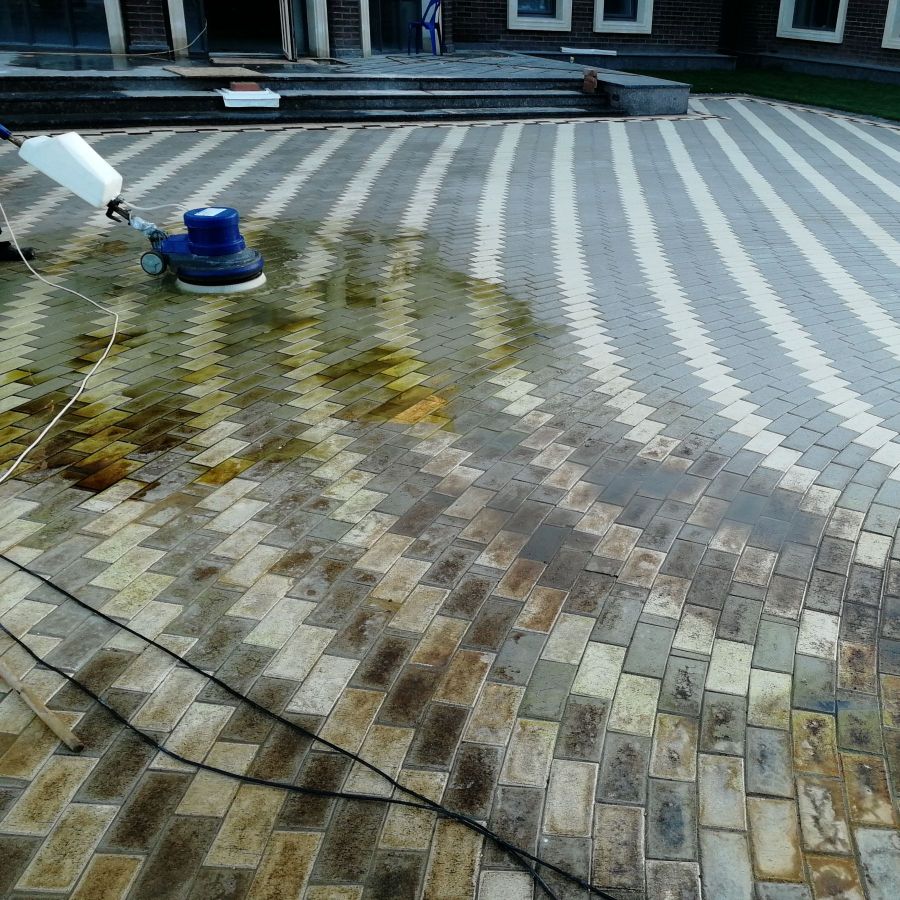 uborka-territorii-i-sbor-musora-po-rostovu-i-rostovskoj-oblasti5