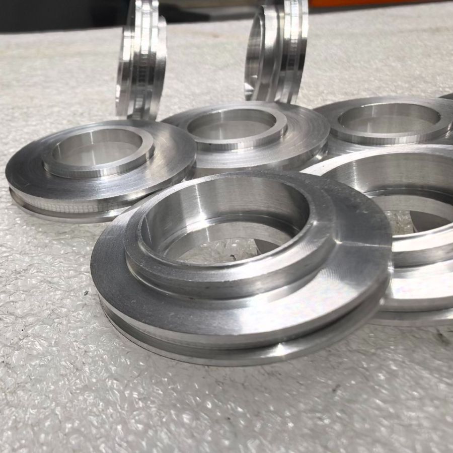 Ролик. Обработка на токарном ЧПУ. Материал алюминий (Д16Т).