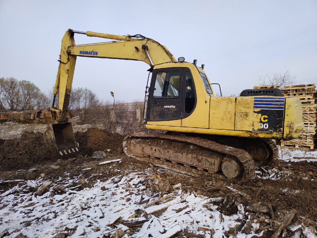 Практика на экскаваторе Komatsu PC200