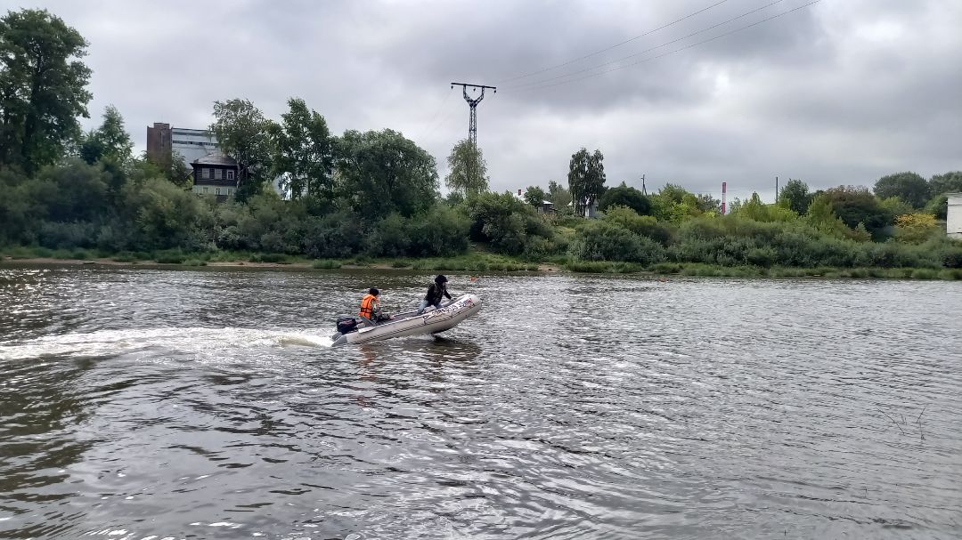 Сдача экзамена на лодке в ГИМС