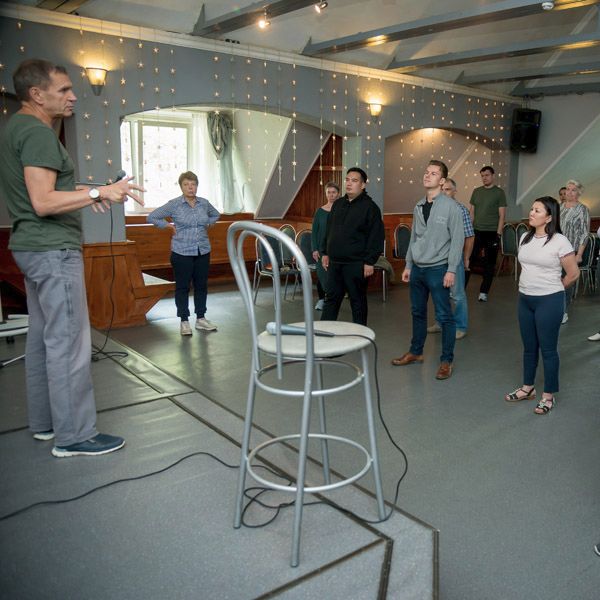 Александр Стогов делится мастерством Цигун