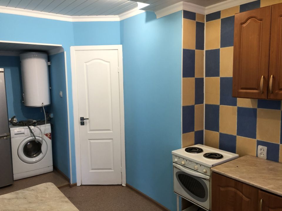 Выход из кухни