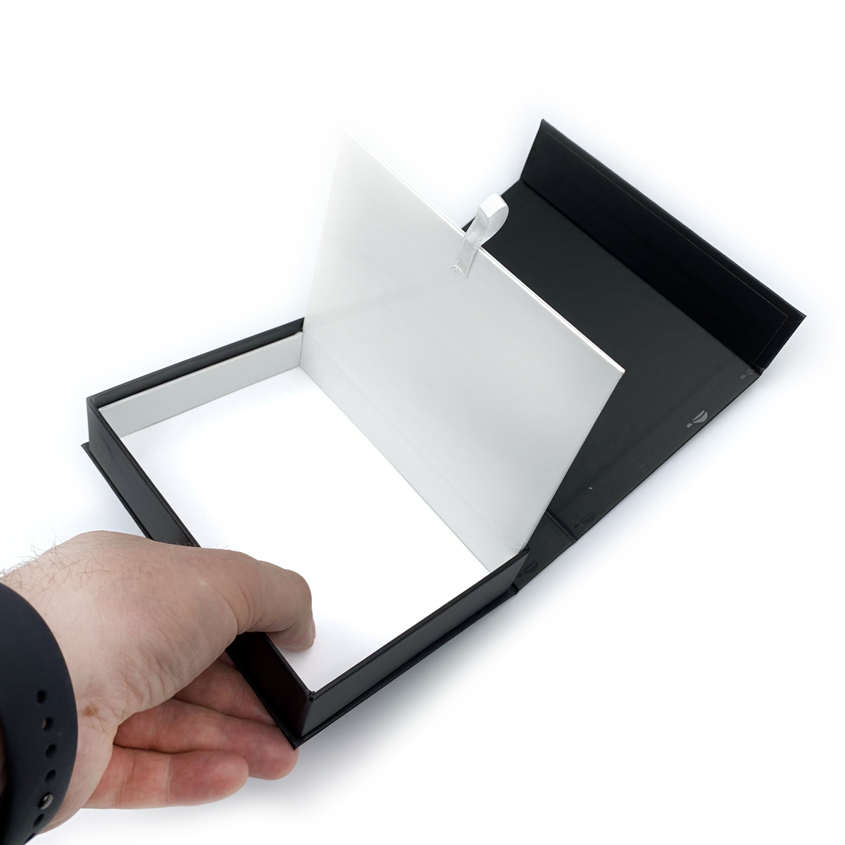 Второе дно коробки