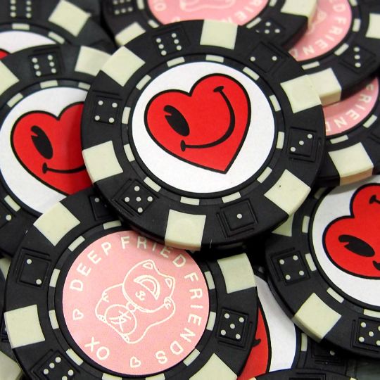 Покерные фишки с лого