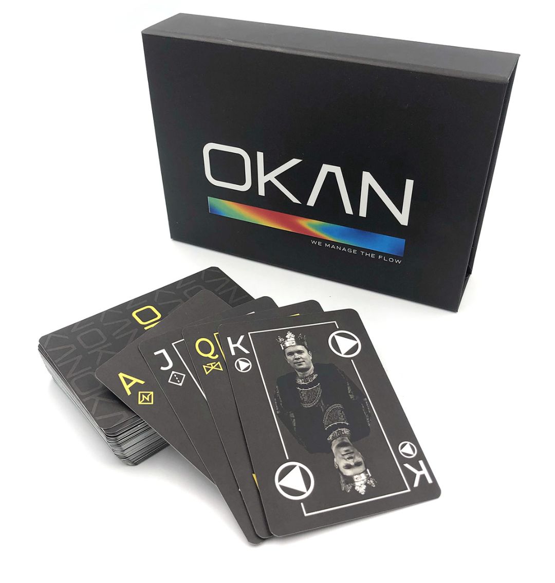 Колода карт в VIP box