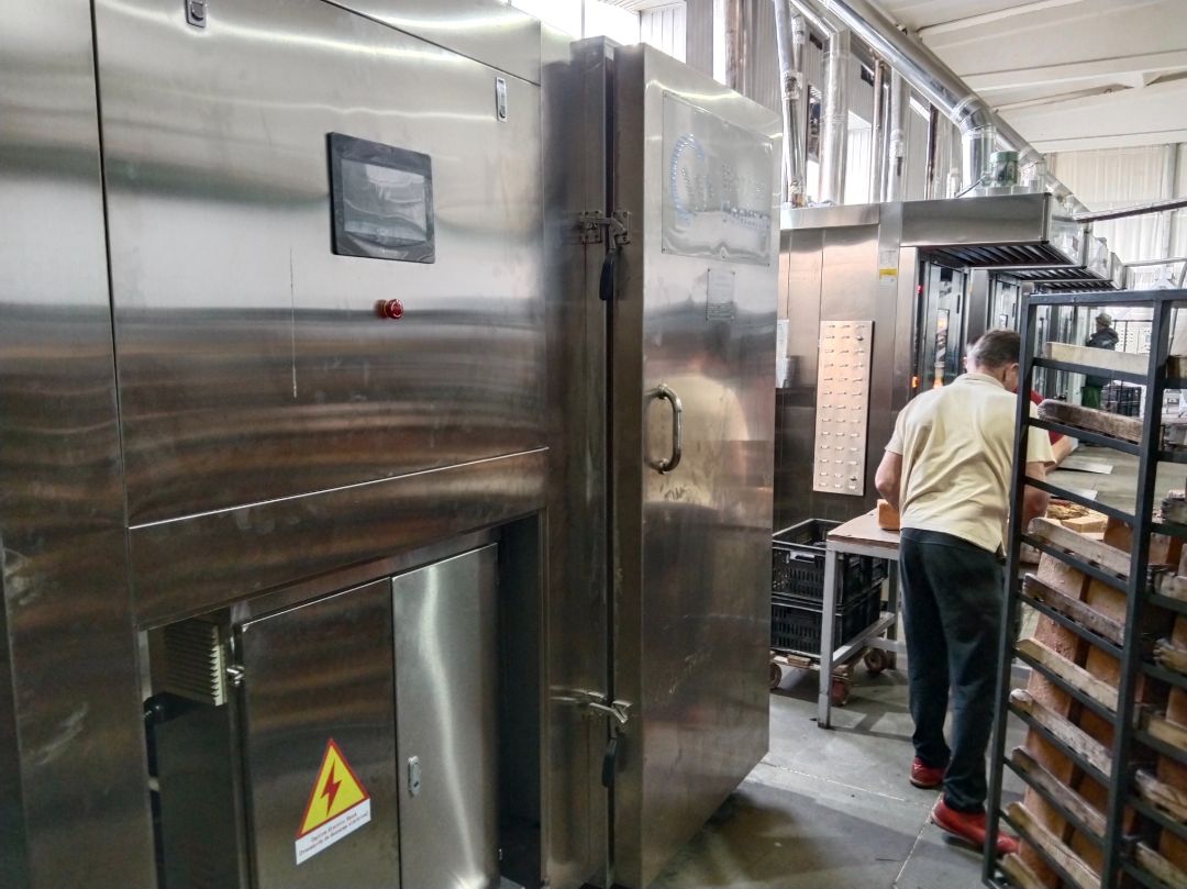 камера вакуумного охлаждения хлеба