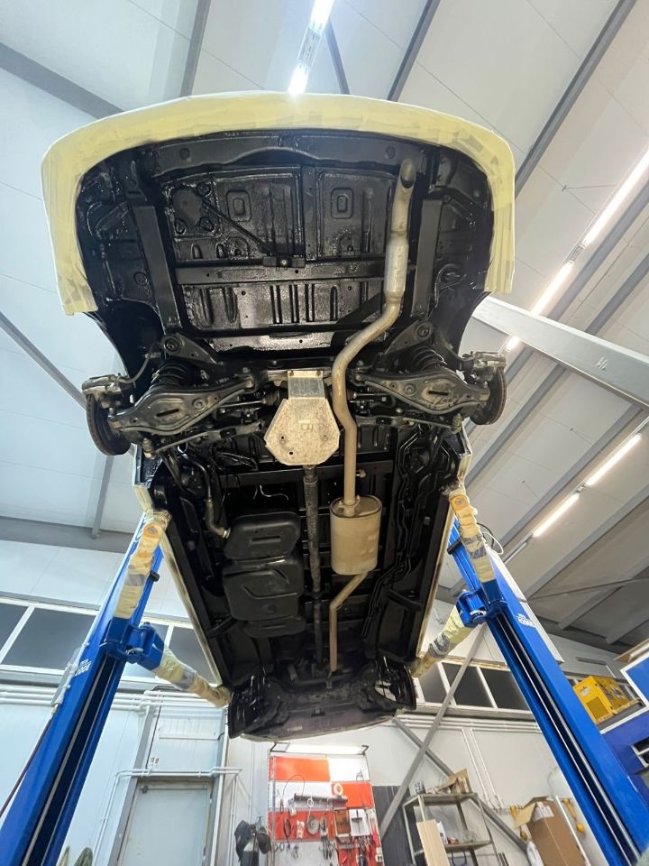 Детейлинг мойка автомобиля ковров