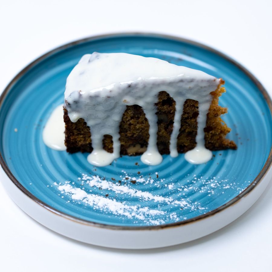 Морковный торт с ванильным кремом