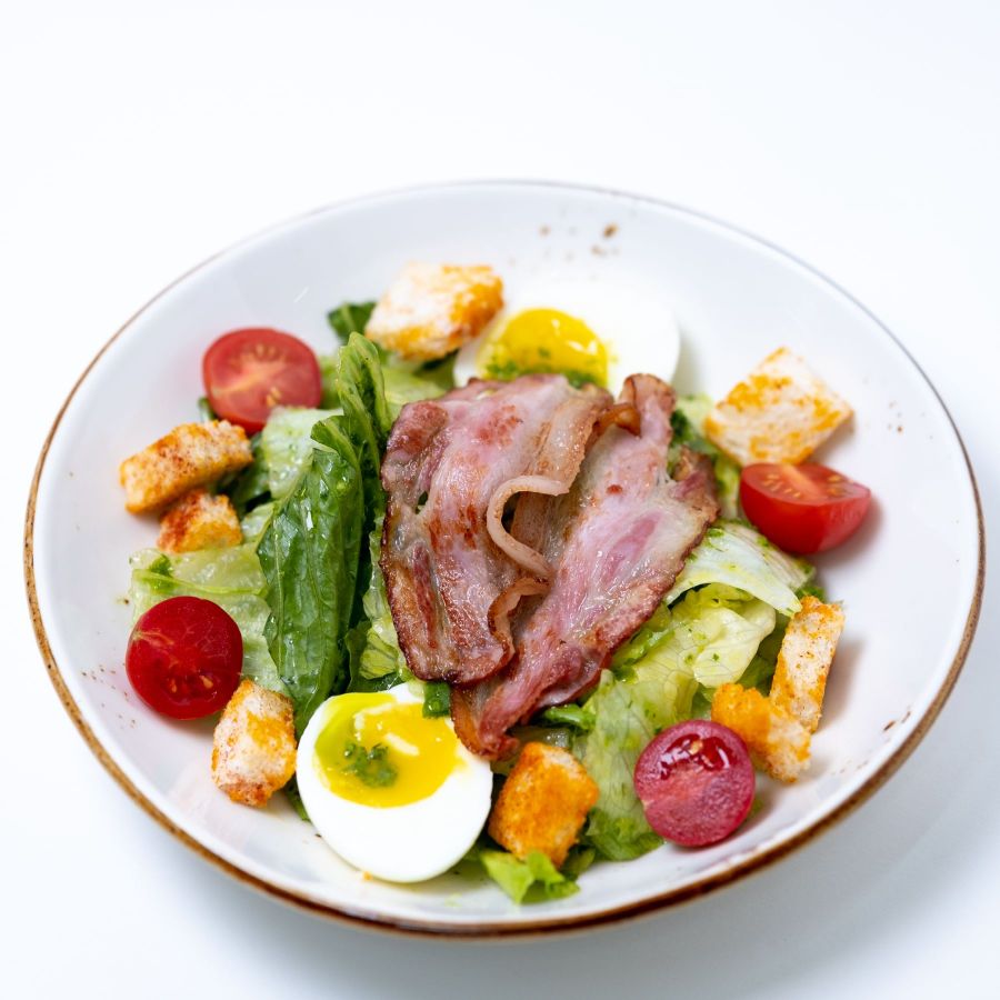 Салат "Деревенский с беконом"