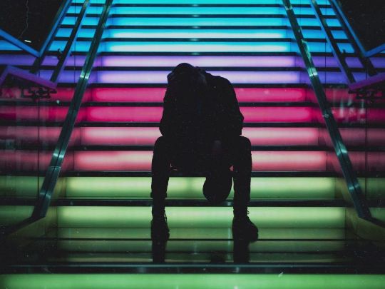 Как правильно себя вести, если мужчина в депрессии?