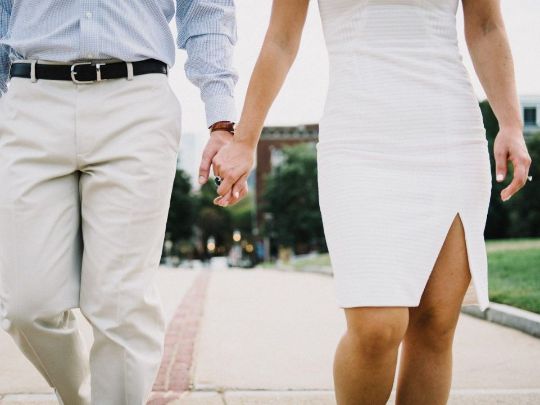 Как научить мужа делать комплименты?