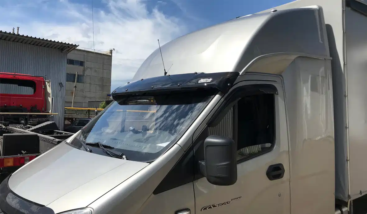 Солнцезащитные козырьки