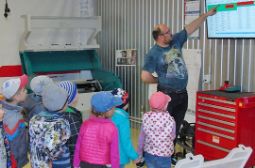 Компания “СиСорт” займется популяризацией рабочих профессий