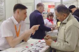 Самаркандский завод приобрел алтайский фотосепаратор на международной выставке