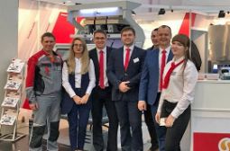 Немецкая компания приобрела обновленный фотосепаратор «СиСорт» на выставке в Ганновере