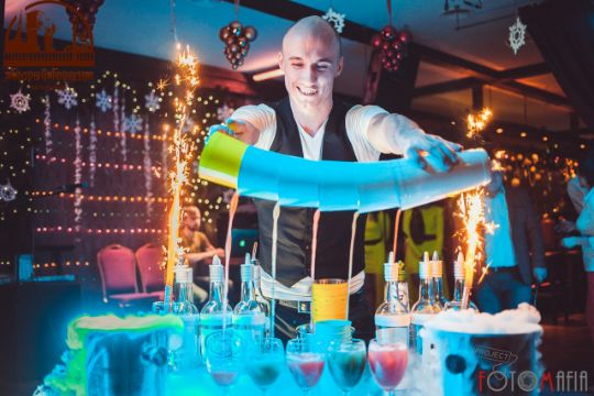 бармен шоу пати центр усть-лабинск