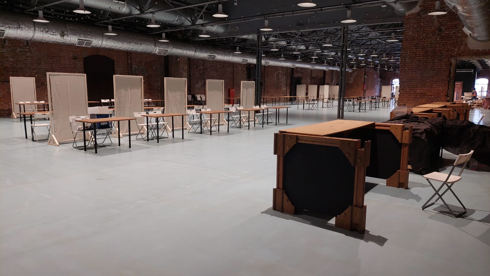 аренда деревянного прилавка