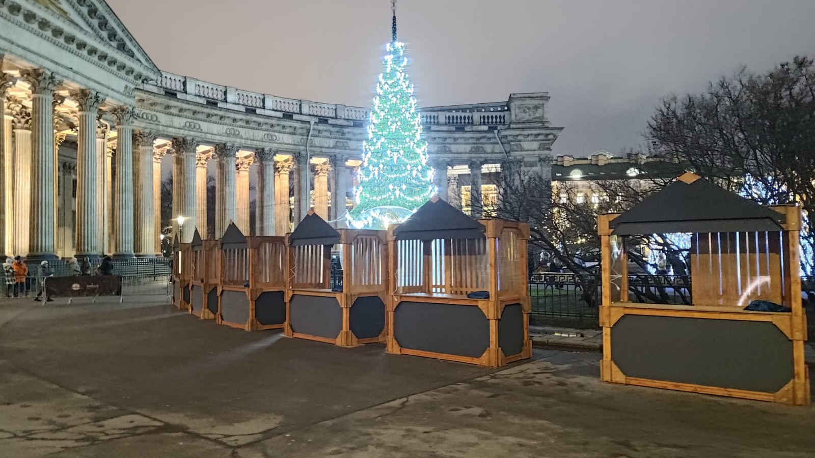 КИОСК ЛЯЛЬ Казанский собор